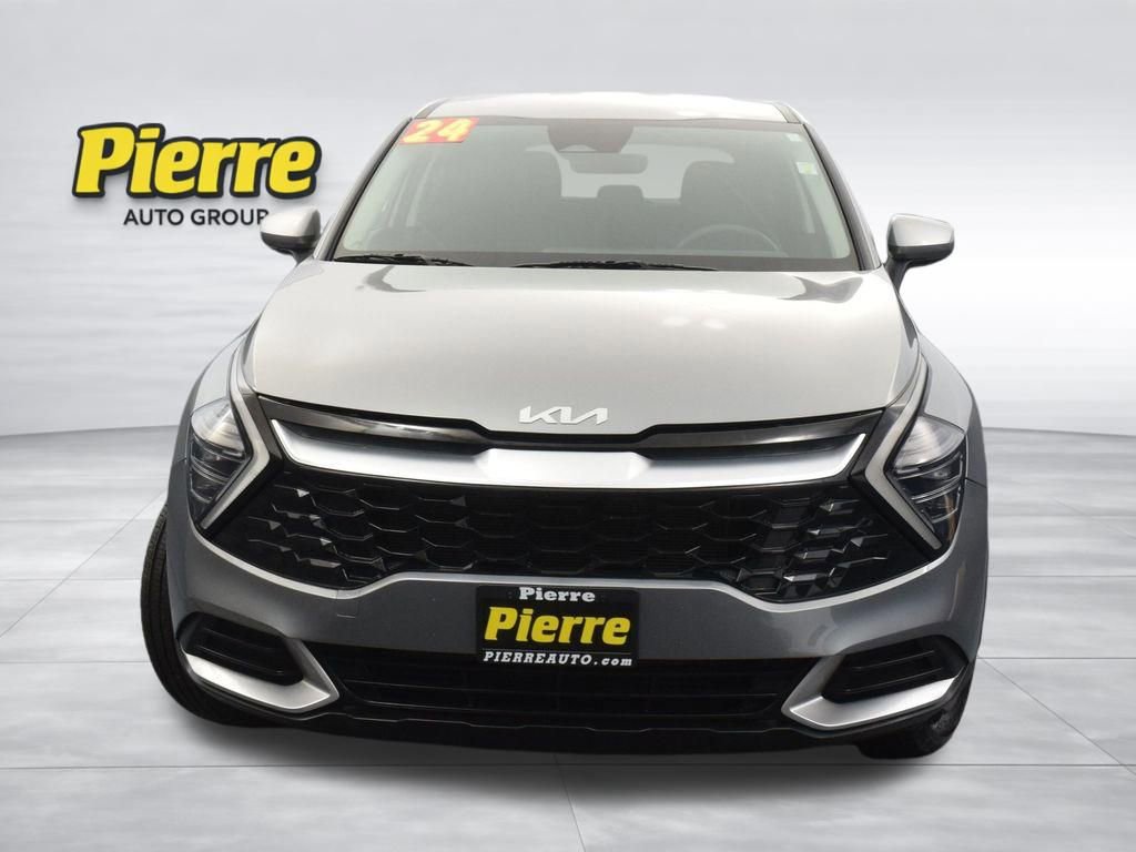 Used 2024 Kia Sportage LX image 6