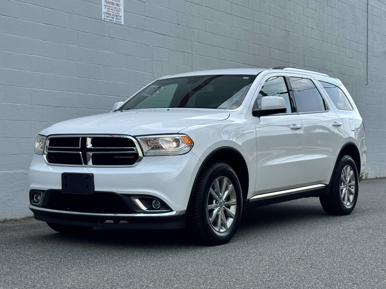 Used 2018 Dodge Durango SXT w/ Quick Order Package 2BB image 2