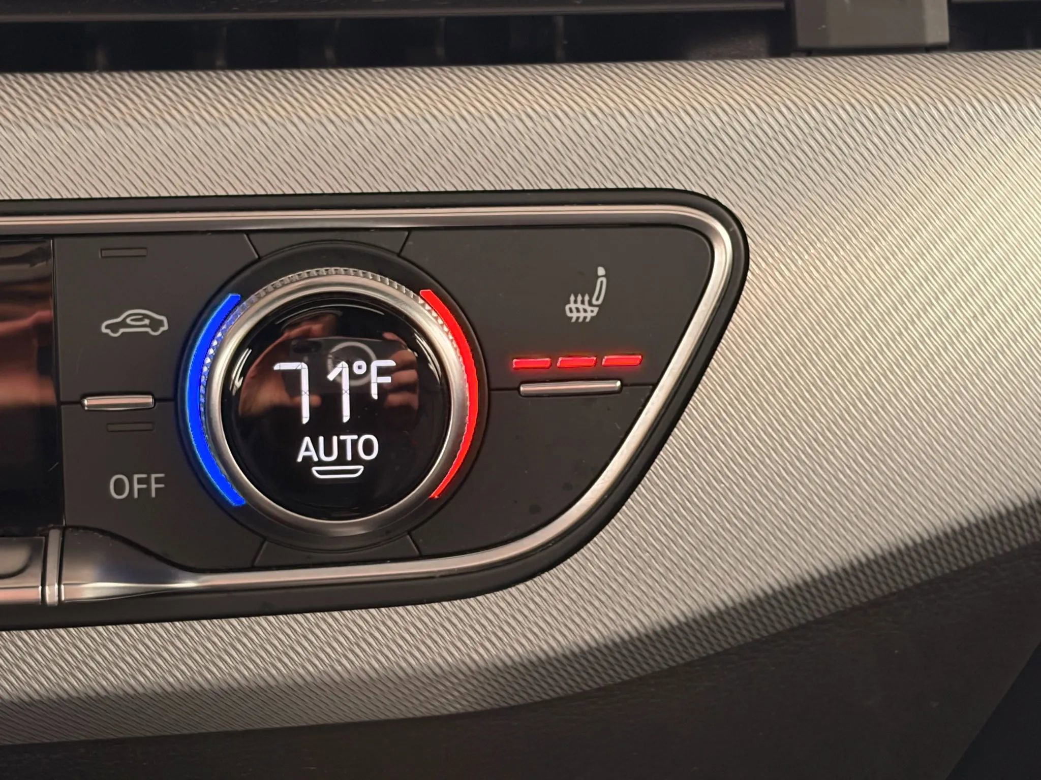 Used 2019 Audi A4 2.0T Premium w/ Convenience Package image 73