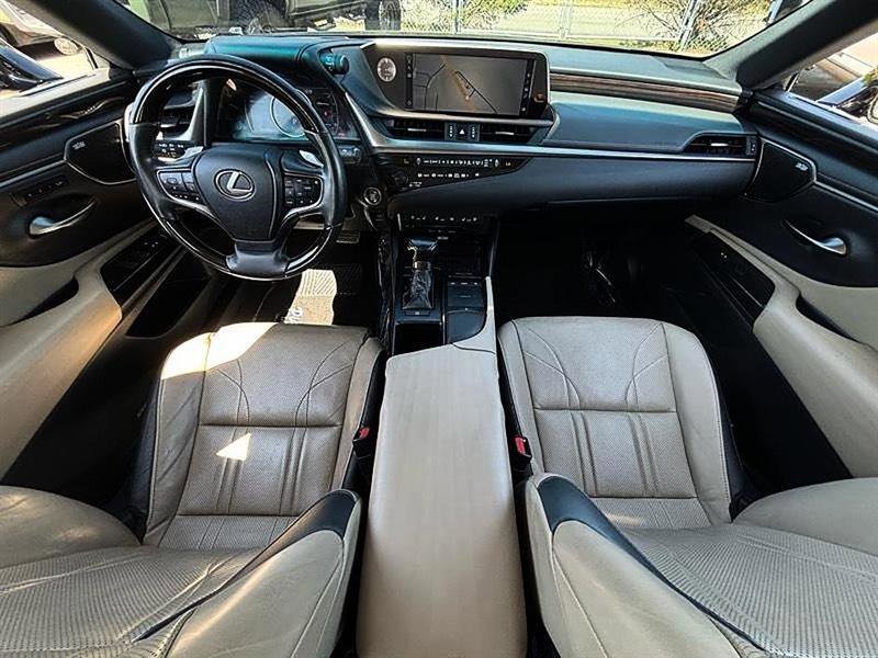 Used 2020 Lexus ES 350 w/ Accessory Package 2 FWD image 10