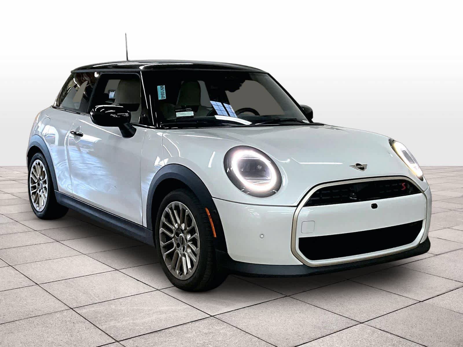 Used 2026 MINI Cooper S FWD image 2