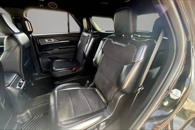 Used 2025 Ford Explorer ST AWD/4WD image 22
