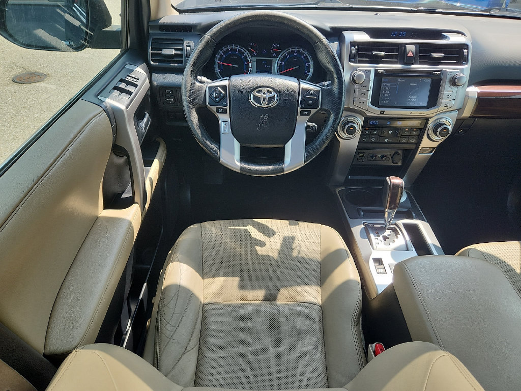 Used 2014 Toyota 4Runner Limited AWD/4WD image 7