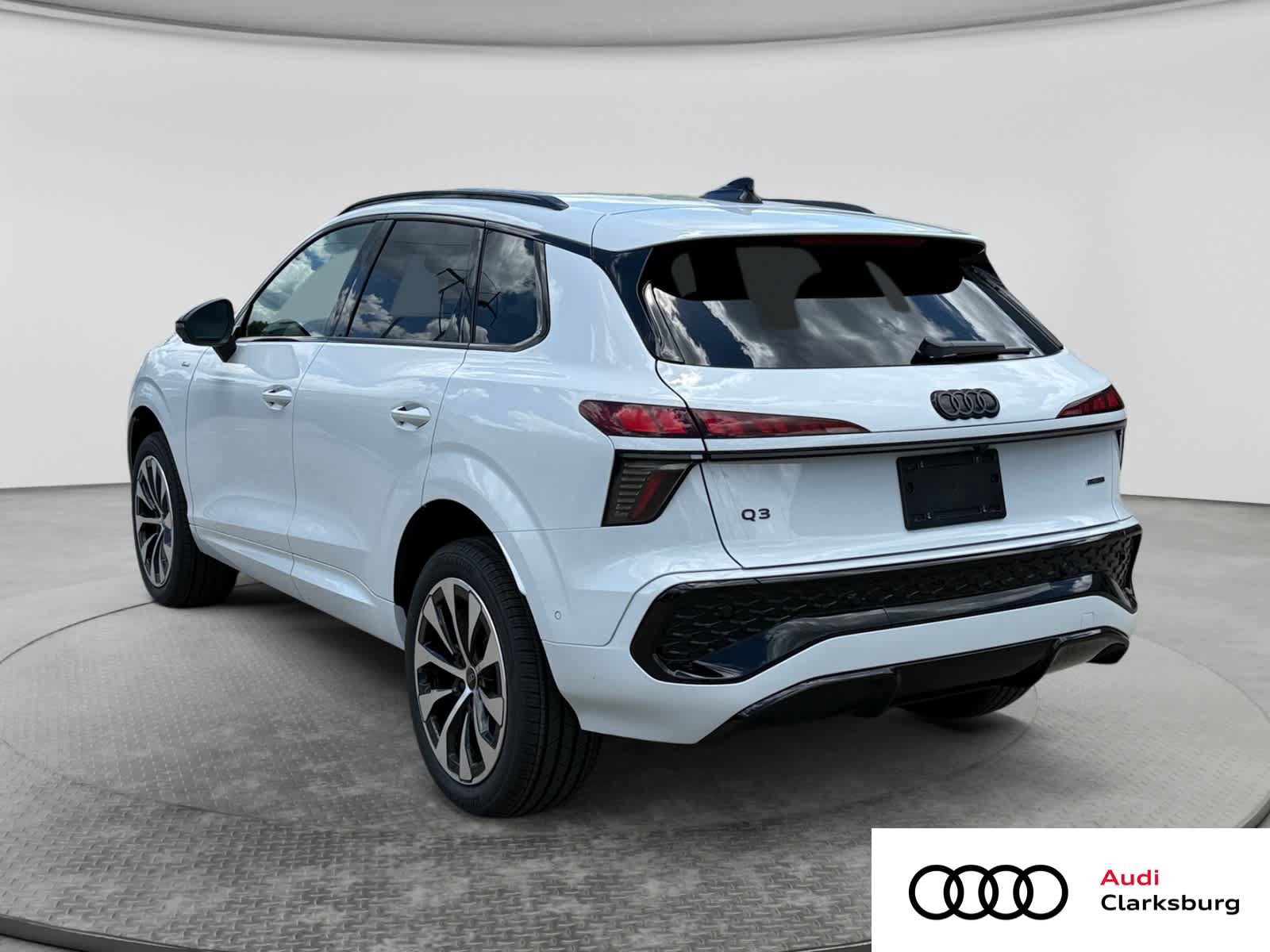 New 2026 Audi Q3 quattro 2.0T AWD/4WD image 7