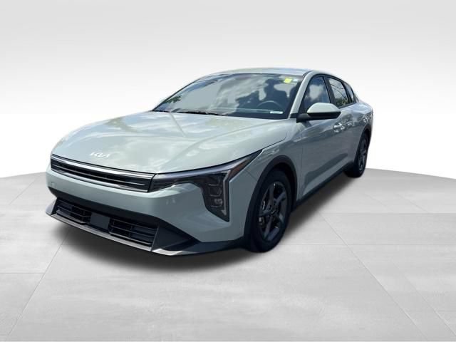 Certified 2025 Kia K4 FWD image 4