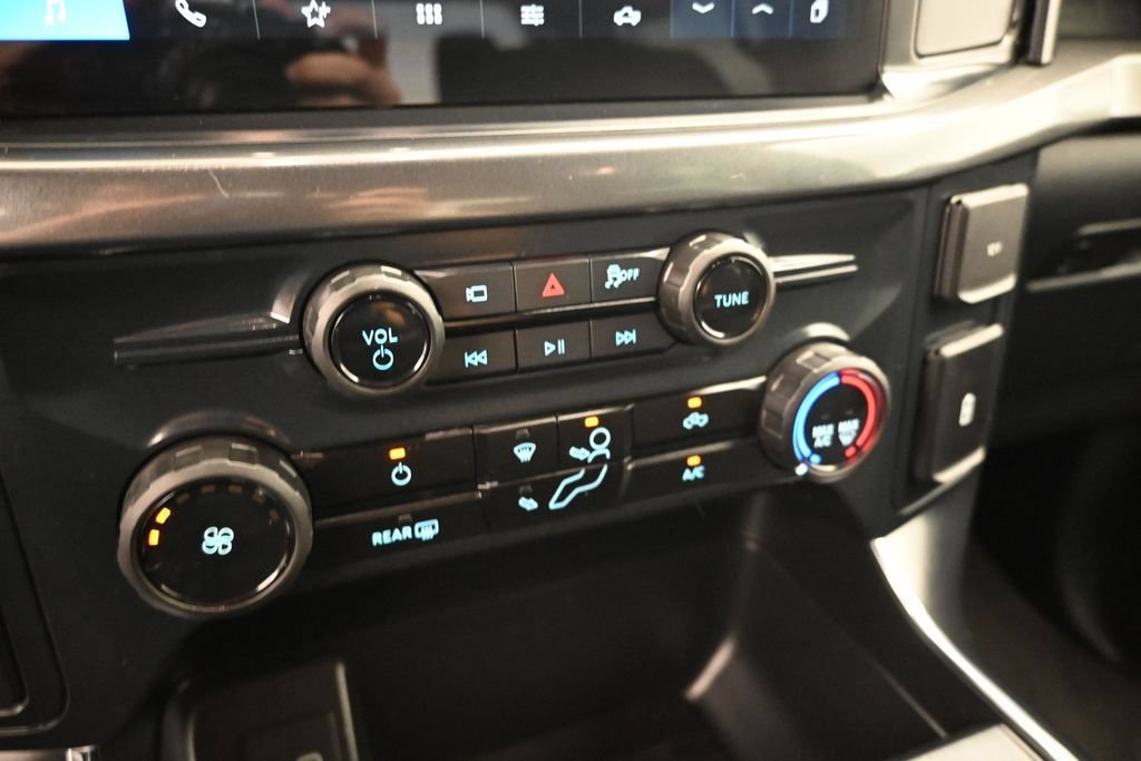 Certified 2025 Ford F150 STX w/ Equipment Group 200A AWD/4WD image 15