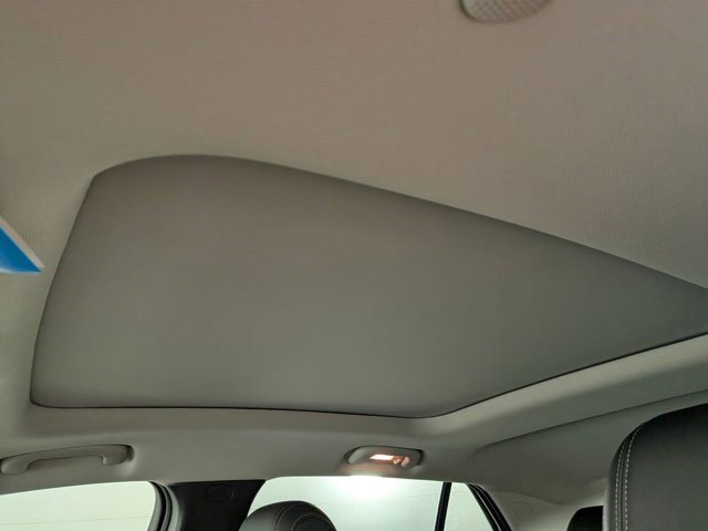 Certified 2021 Buick Encore GX Essence w/ Experience Buick Package image 29