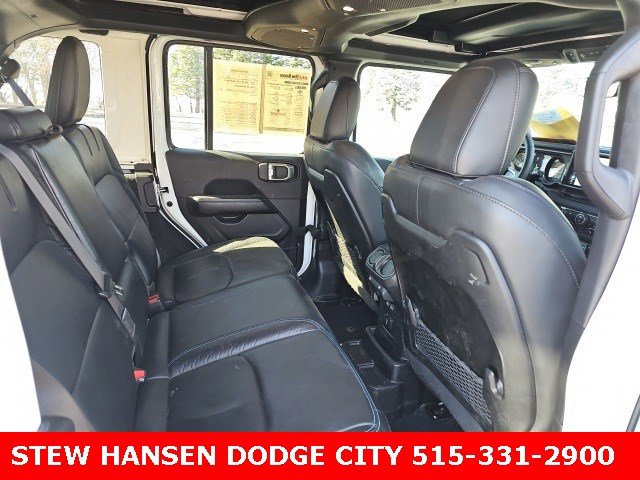 Used 2024 Jeep Wrangler High Altitude image 16
