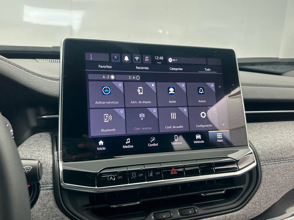 Used 2024 Jeep Compass Latitude AWD/4WD image 19