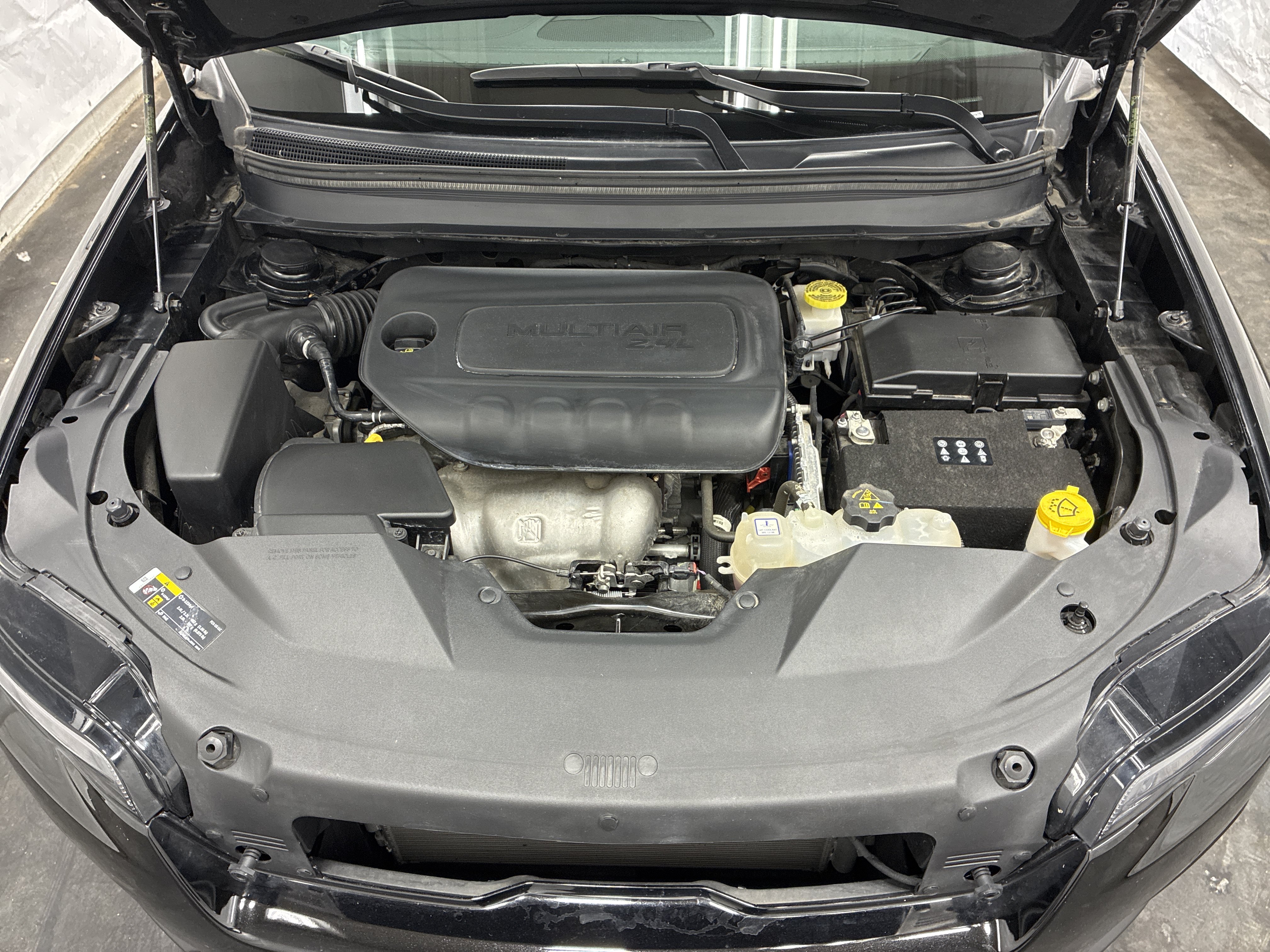 Certified 2023 Jeep Cherokee Altitude Lux AWD/4WD image 8