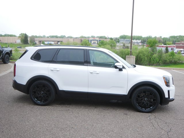 Used 2022 Kia Telluride EX w/ EX Premium Package AWD/4WD image 4