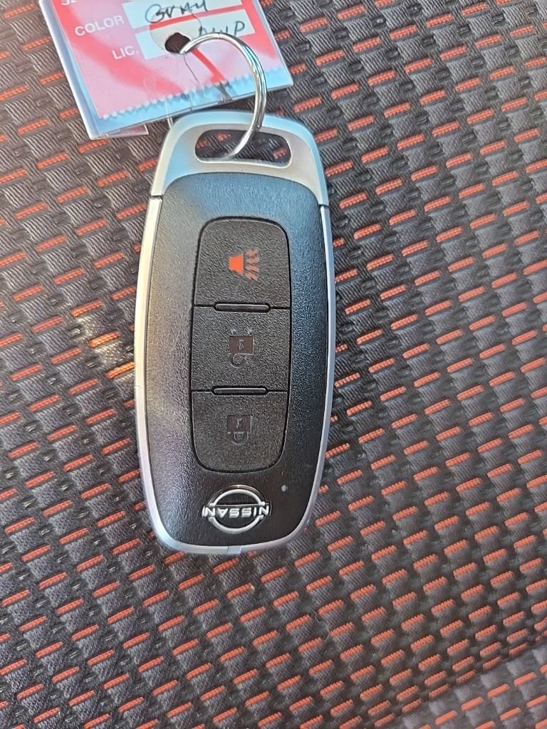 Certified 2025 Nissan Kicks SR w/ Illumination Package AWD/4WD image 44
