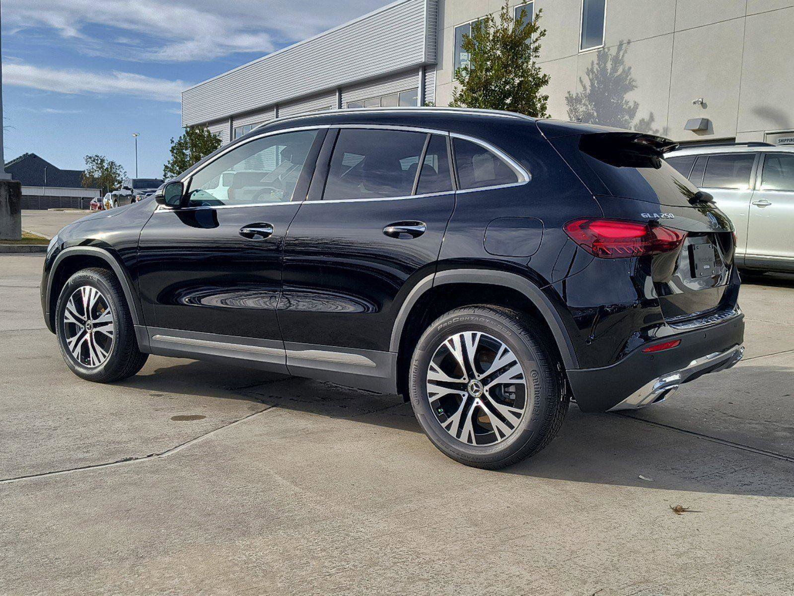 New 2025 Mercedes-Benz GLA 250 image 4