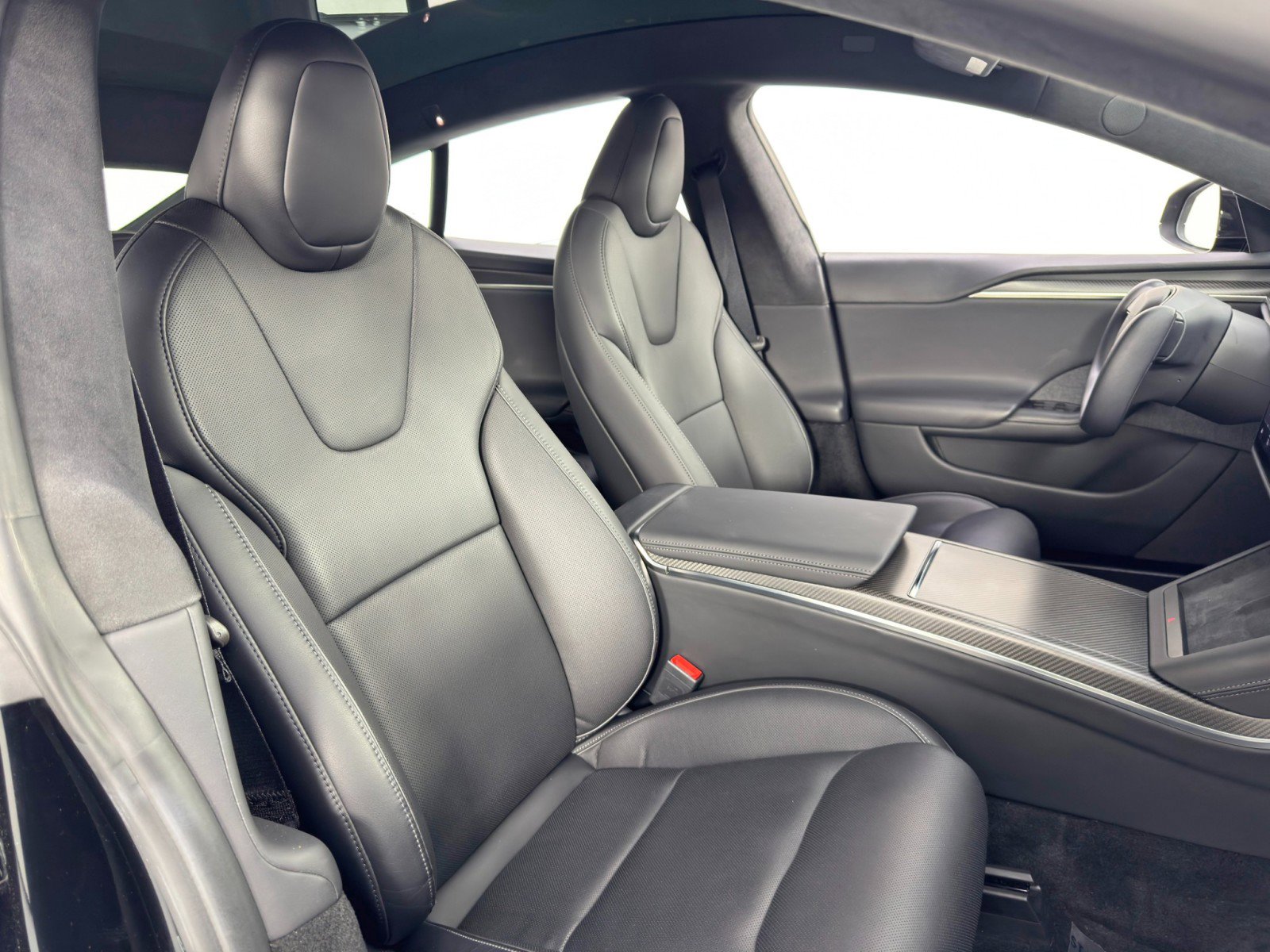 Used 2021 Tesla Model S Plaid image 41