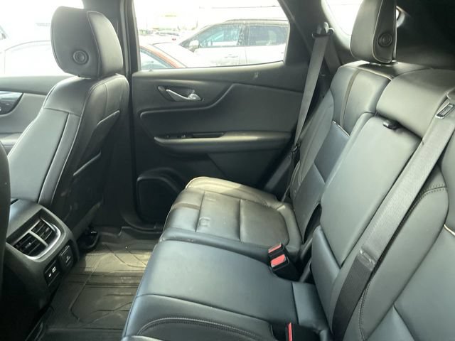 Used 2020 Chevrolet Blazer Premier w/ Driver Confidence II Package AWD/4WD image 4