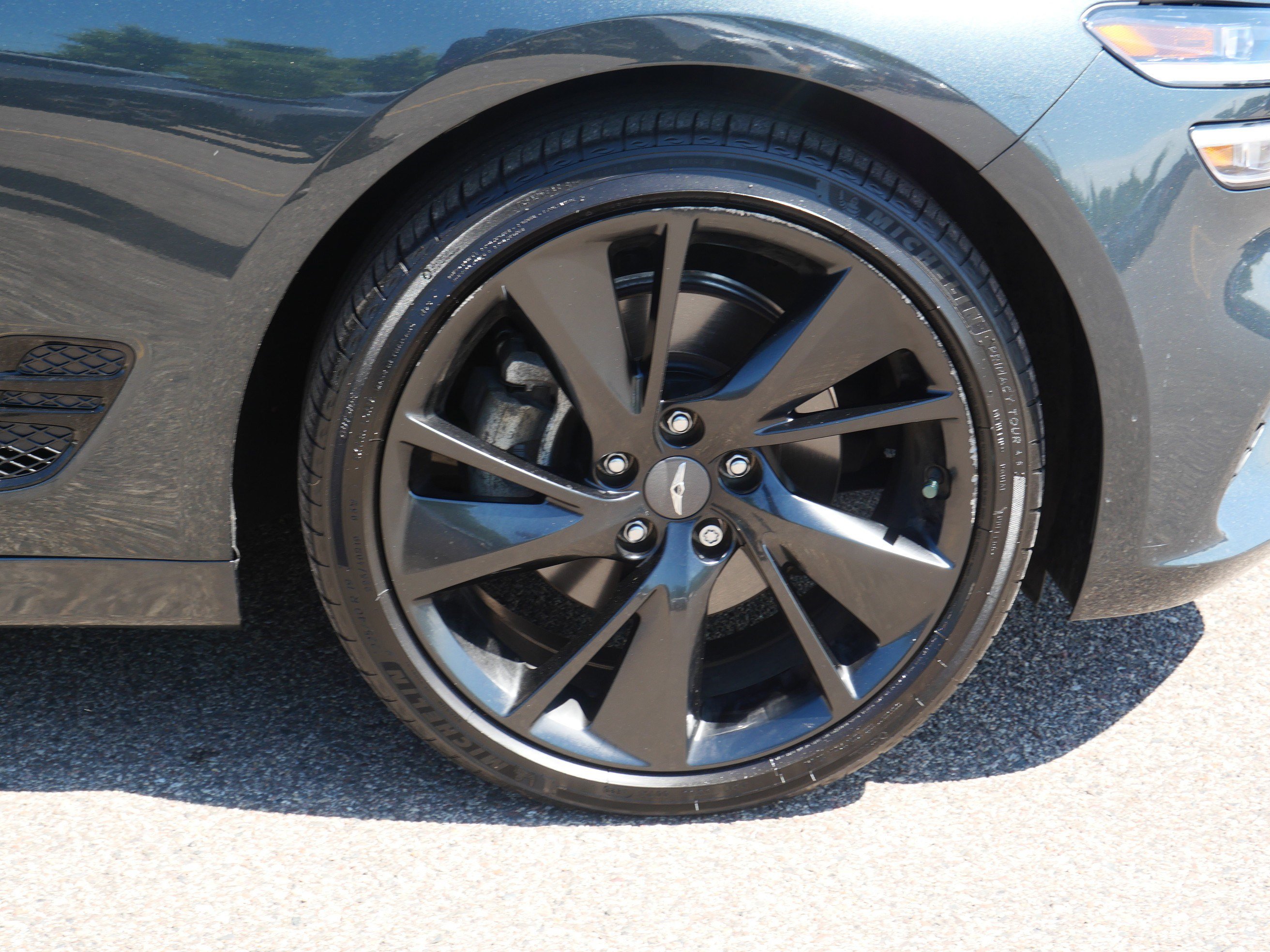 Used 2023 Genesis G70 2.0T w/ Sport Prestige Package AWD/4WD image 15