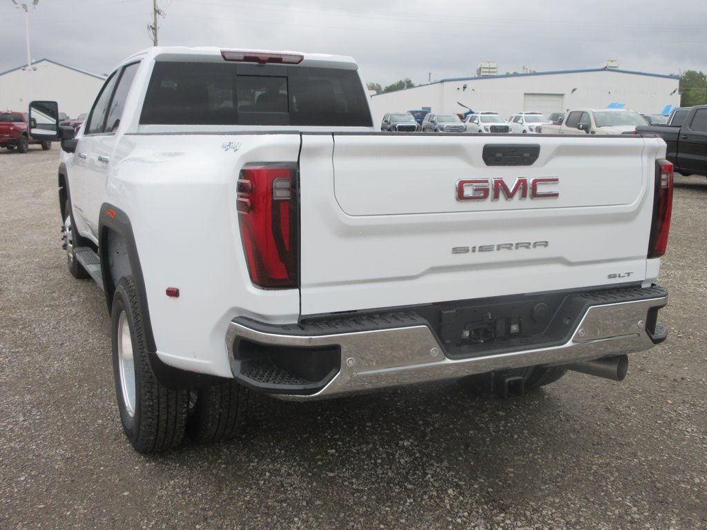 New 2026 GMC Sierra 3500 SLT w/ SLT Premium Package image 8
