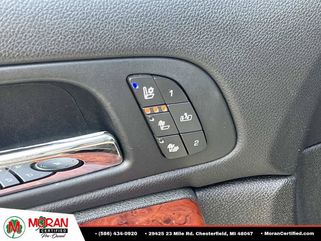 Used 2010 Chevrolet Suburban LTZ AWD/4WD image 20