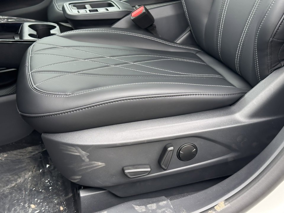 New 2025 Ford Mustang Mach-E Select w/ Comfort Package Lite image 17