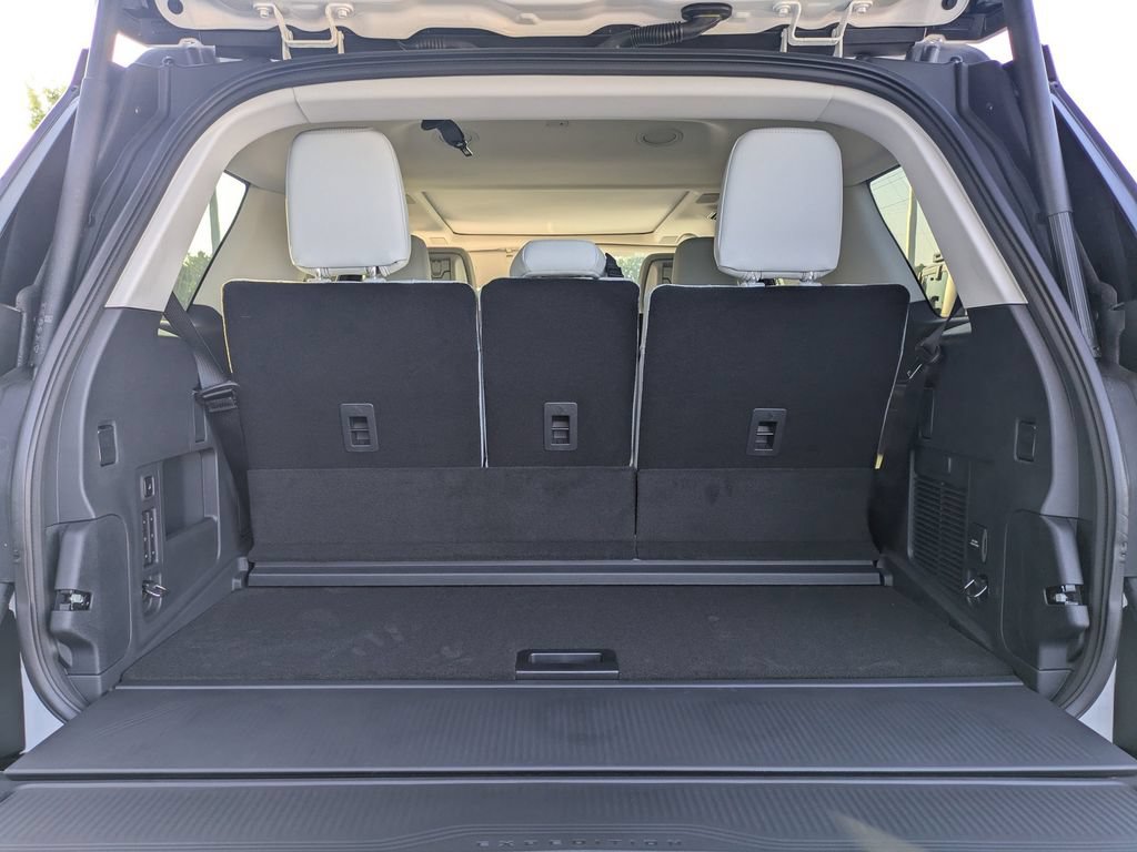 New 2027 Ford Expedition Platinum AWD/4WD image 12