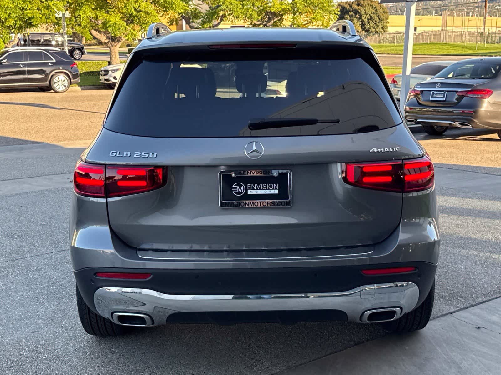 New 2026 Mercedes-Benz GLB 250 4MATIC image 9