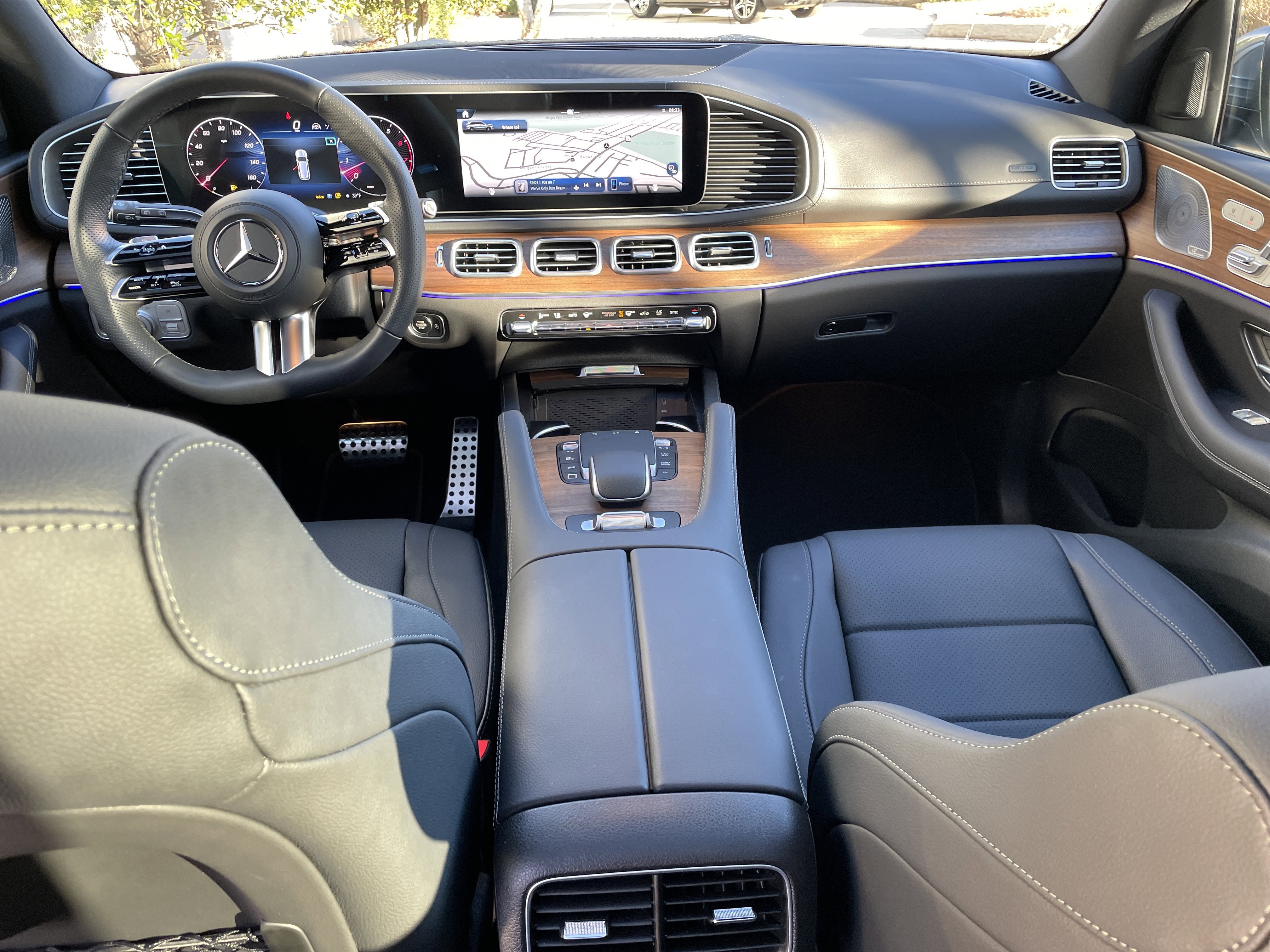 Certified 2025 Mercedes-Benz GLS 450 4MATIC image 27