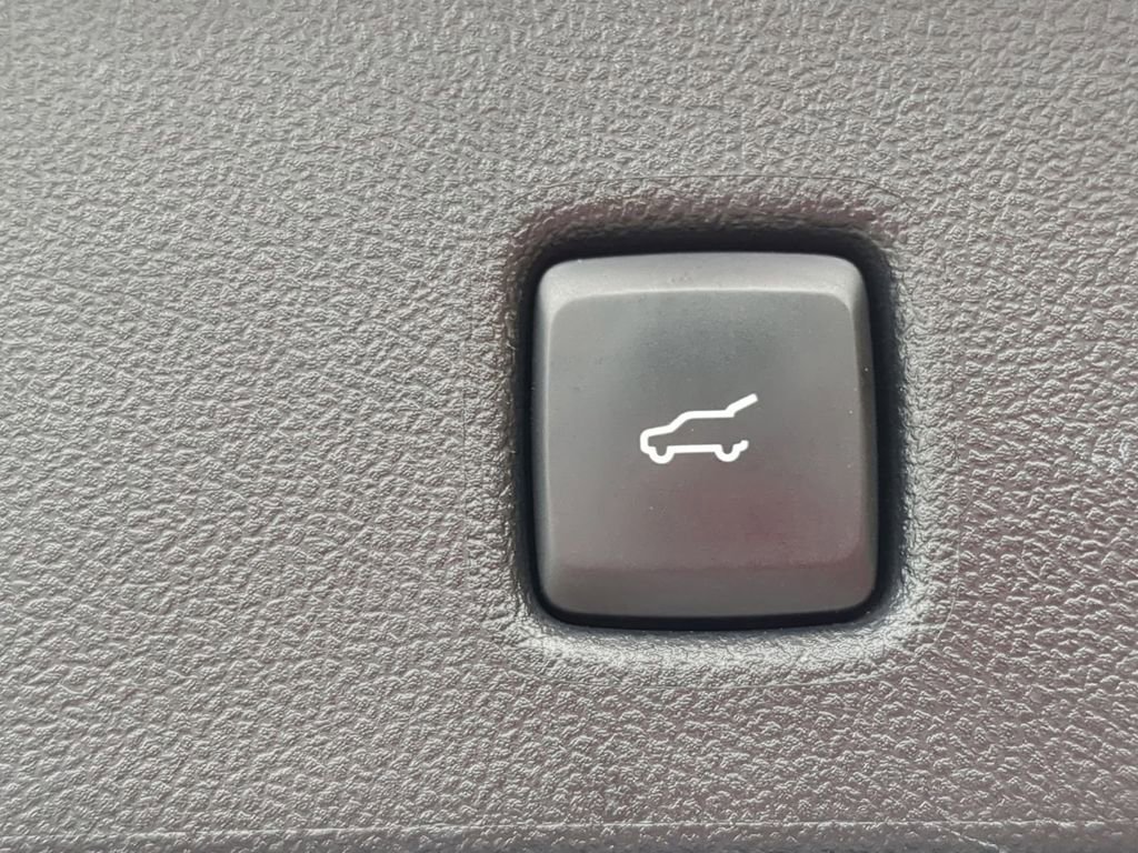 Used 2024 Ford Escape Active image 33