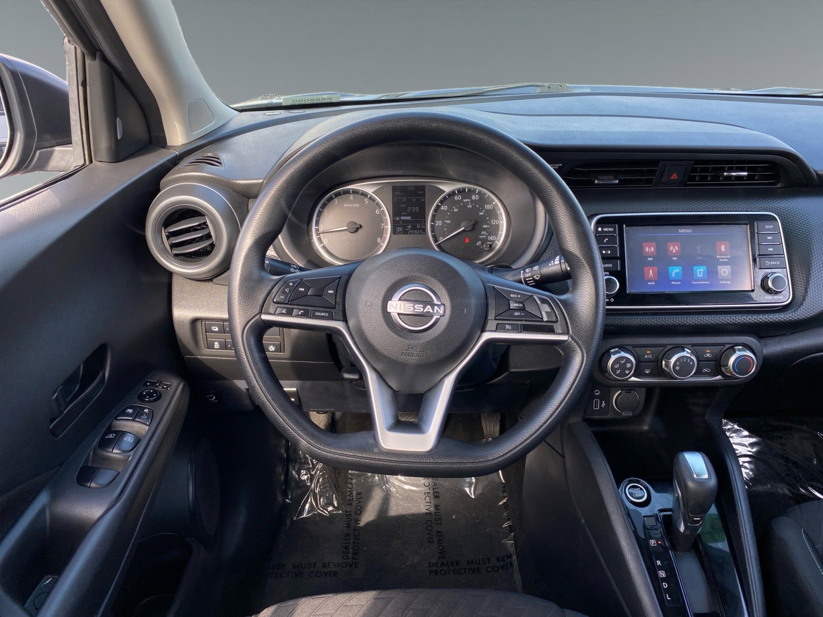 Used 2022 Nissan Kicks S w/ Interior Electronics Package FWD image 12