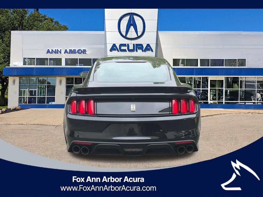 Used 2017 Ford Mustang Shelby GT350 RWD image 4