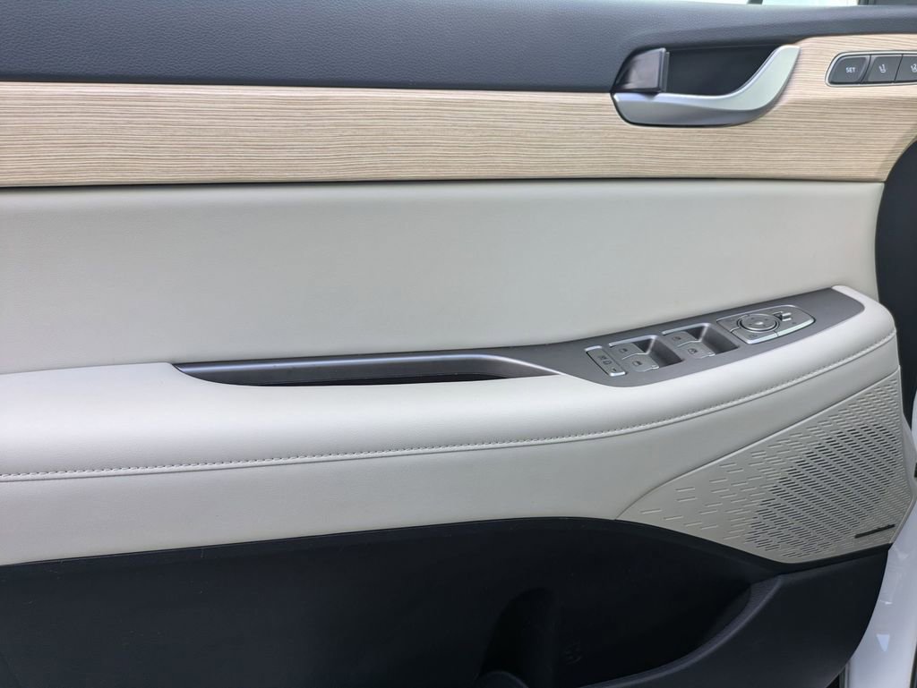 Used 2025 Hyundai Palisade Limited image 11