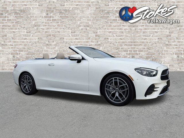 Used 2023 Mercedes-Benz E 450 4MATIC Cabriolet image 2