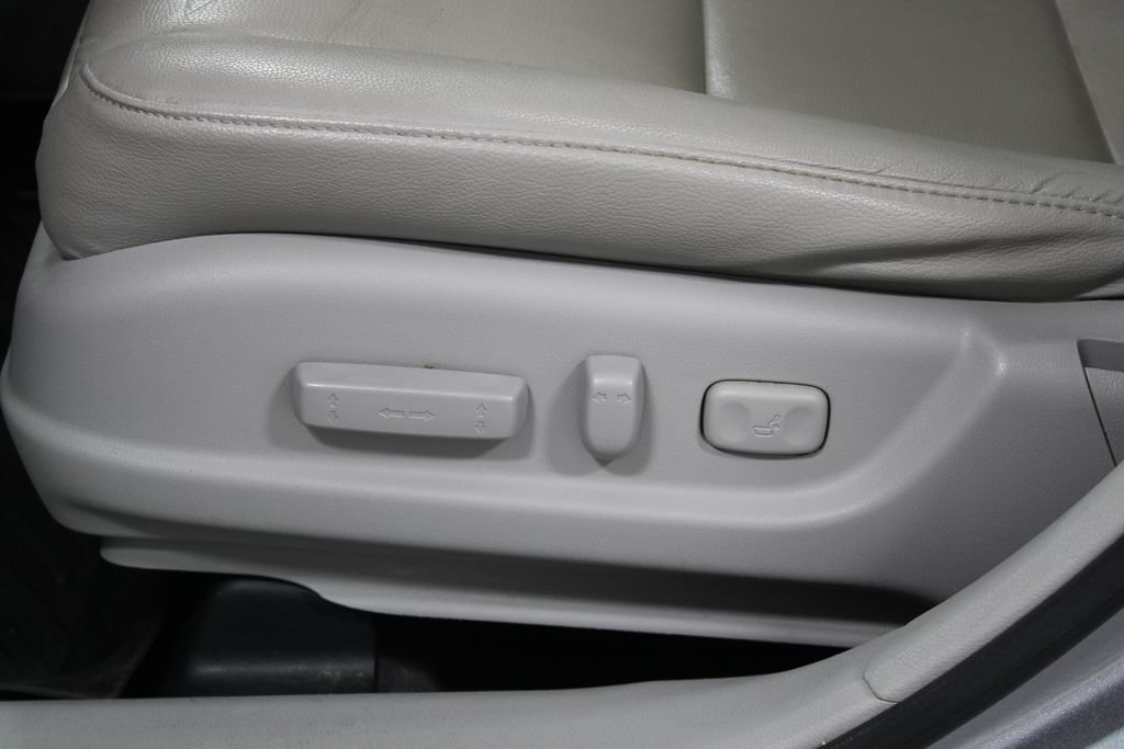 Used 2018 Acura RDX FWD image 19