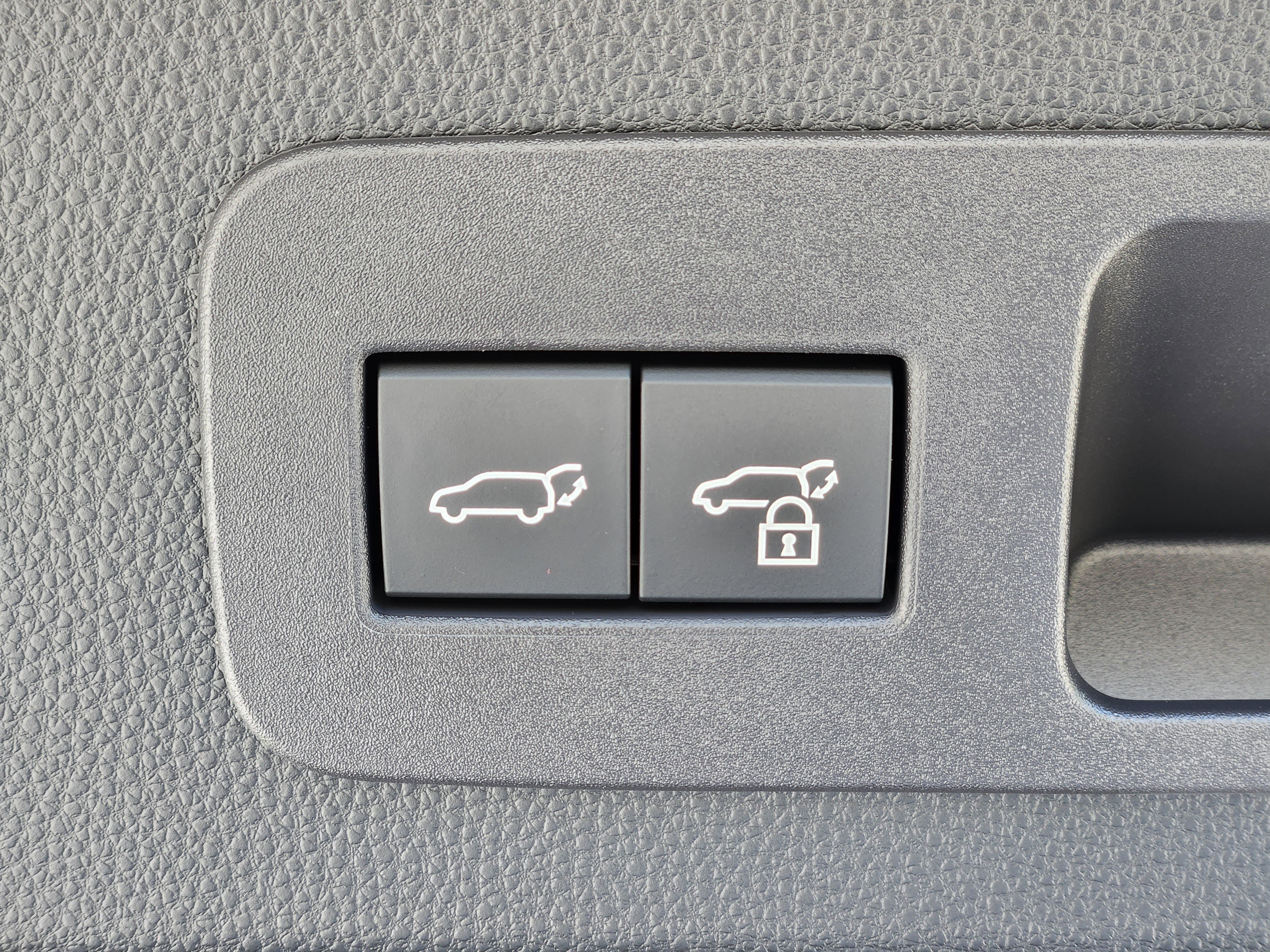 New 2026 Lexus LX 600 F Sport image 30