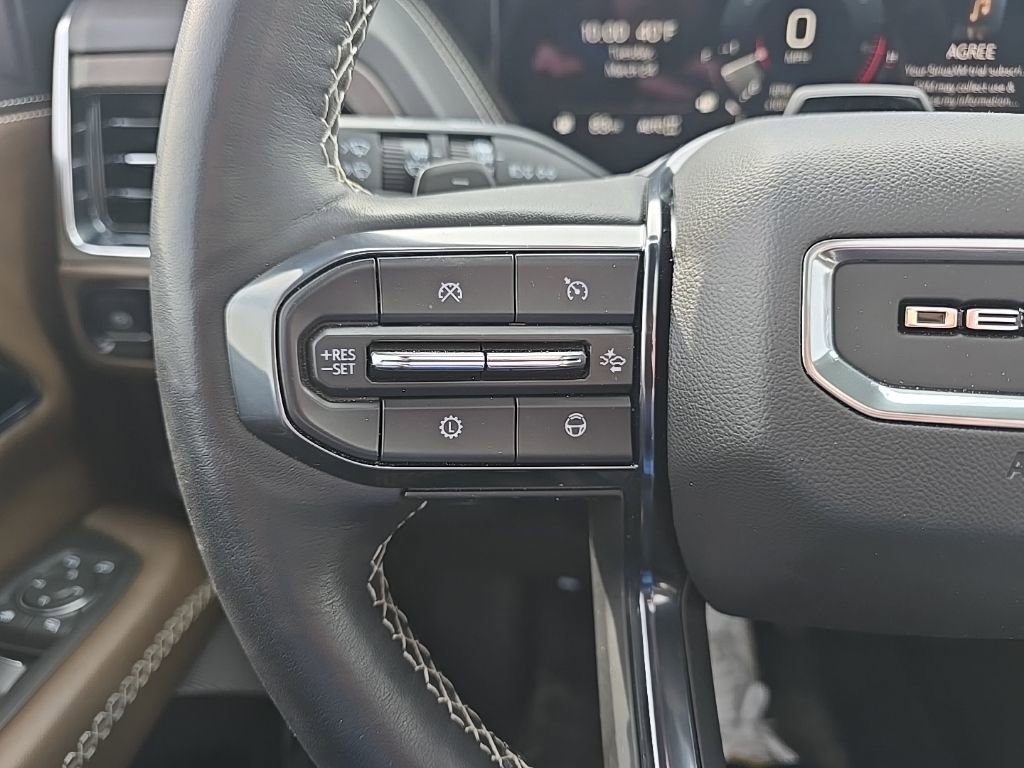 Used 2025 GMC Yukon XL Denali Ultimate image 12