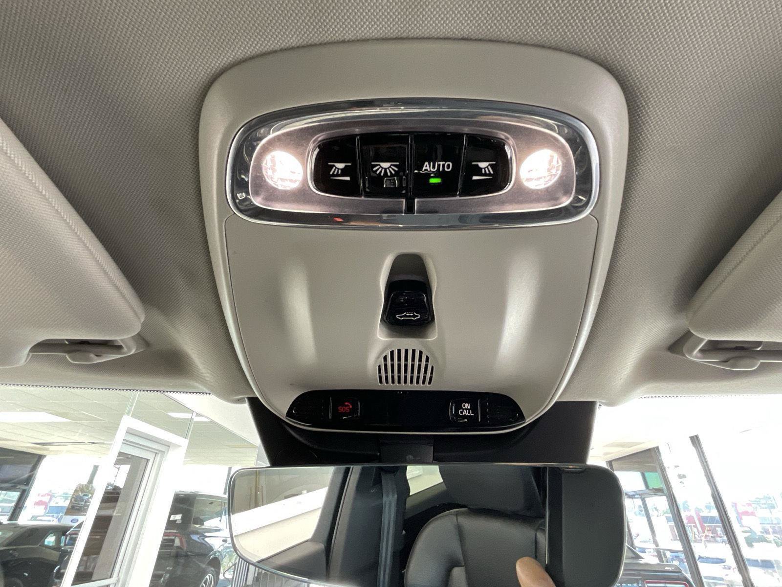 Used 2019 Volvo XC90 T6 Momentum w/ Advanced Package AWD/4WD image 13