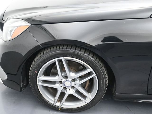 Used 2014 Mercedes-Benz E 350 4MATIC Sedan image 10