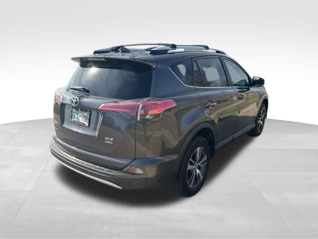 Used 2016 Toyota RAV4 XLE w/ Convenience Package image 3