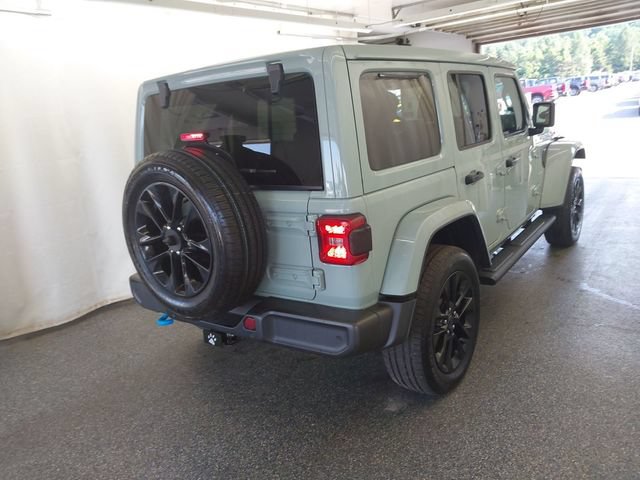 Used 2024 Jeep Wrangler Unlimited Sahara w/ Safety Group AWD/4WD image 2