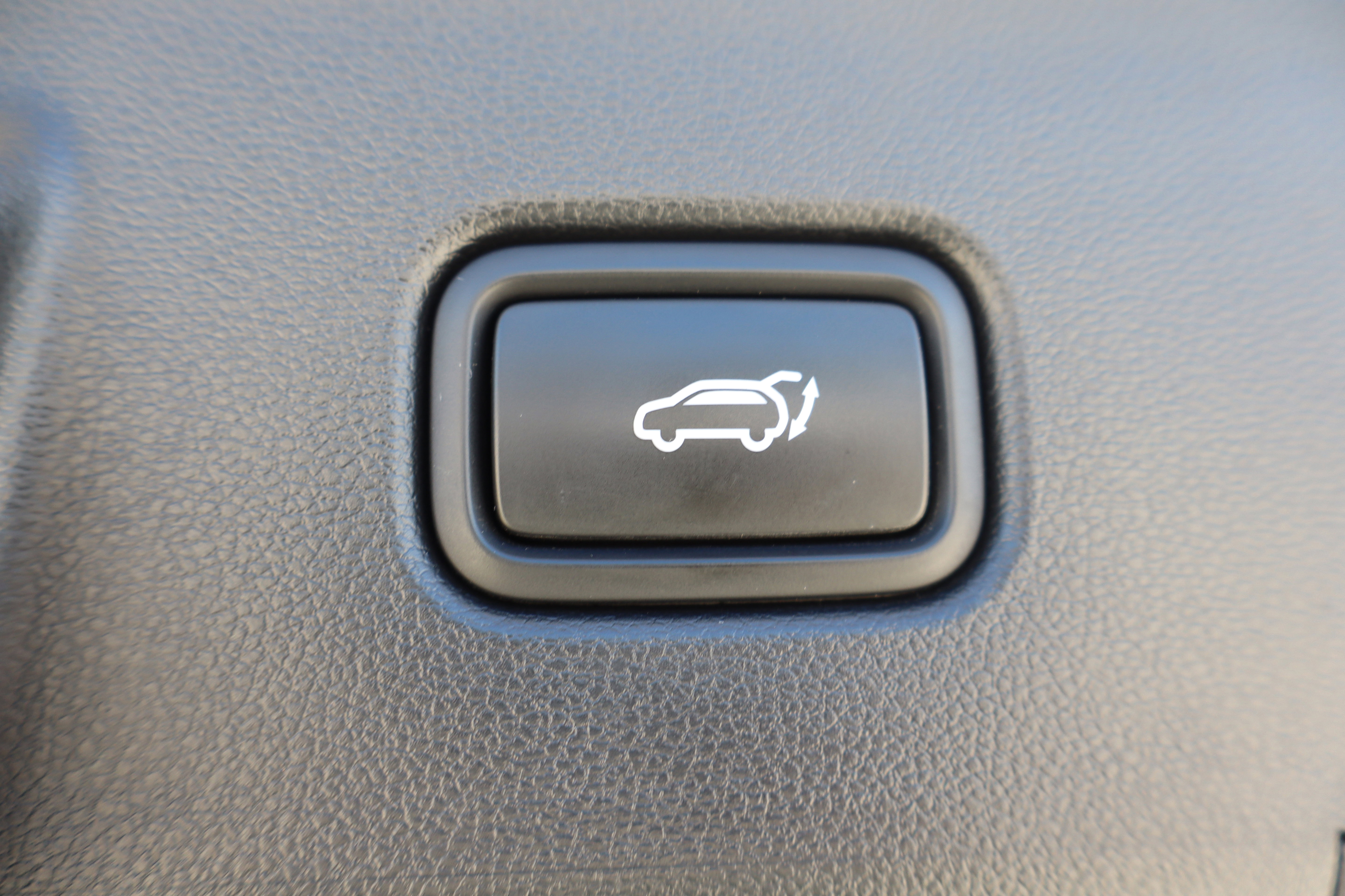 Used 2023 Hyundai Tucson SEL w/ Winter Package image 24