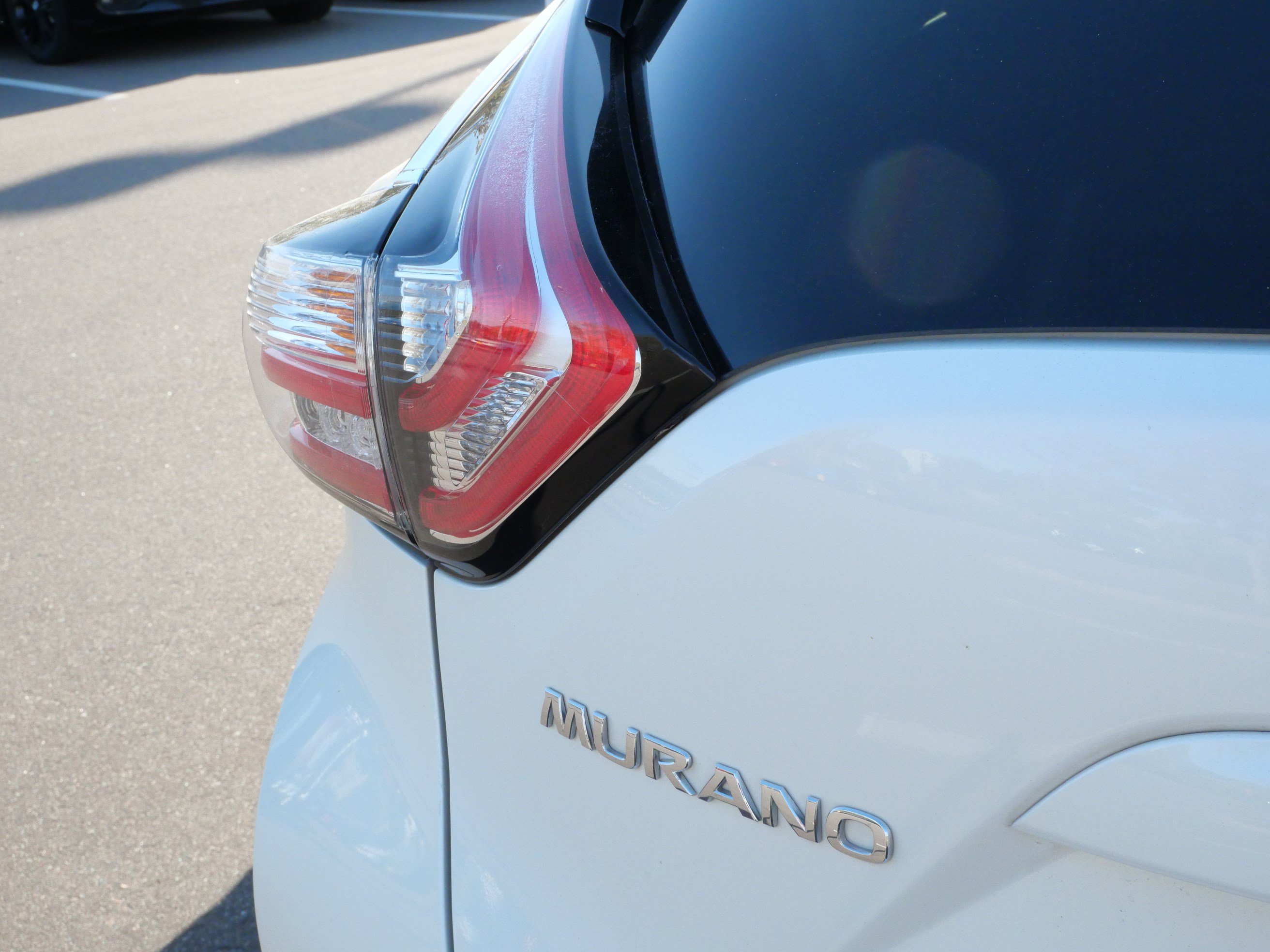 Used 2016 Nissan Murano SV AWD/4WD image 17