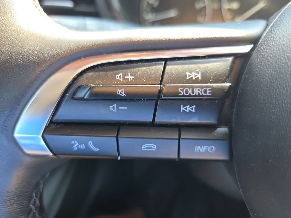 Used 2025 MAZDA MAZDA3 s FWD image 30