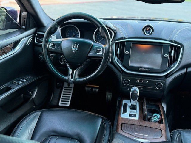 Used 2015 Maserati Ghibli RWD image 7