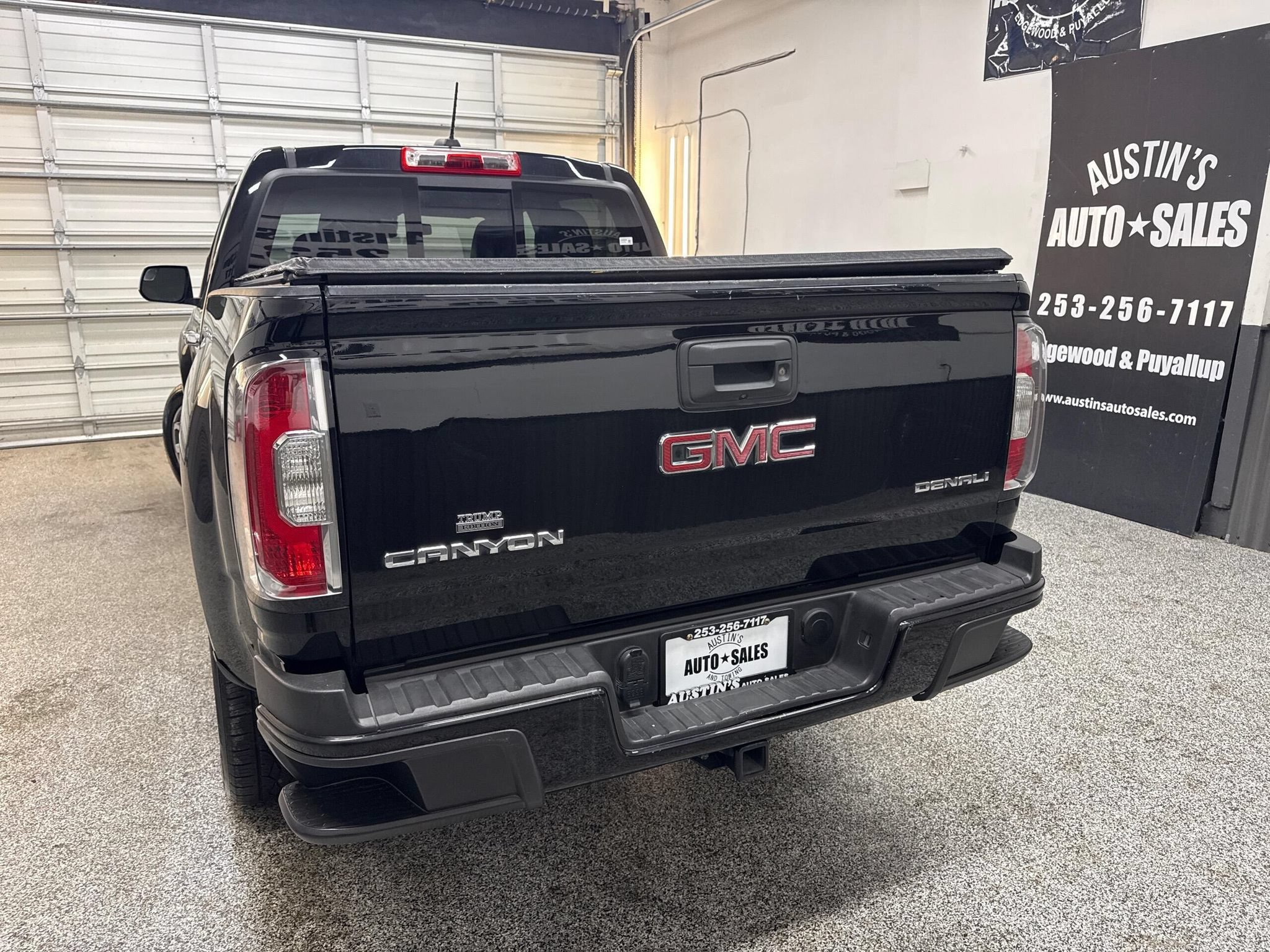Used 2018 GMC Canyon Denali AWD/4WD image 5