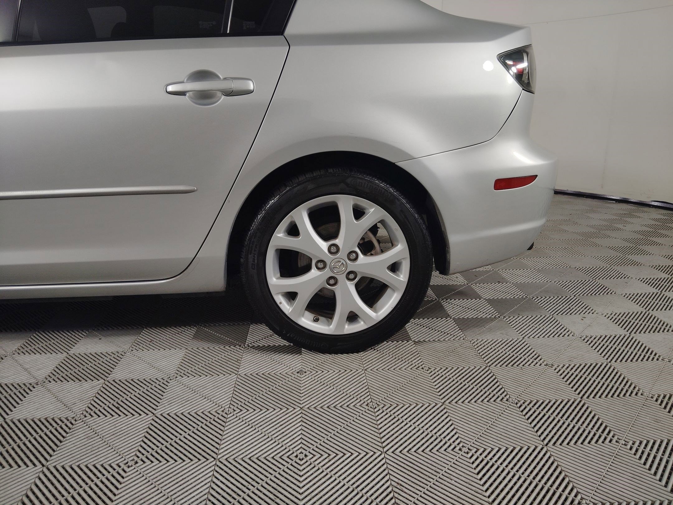 Used 2009 MAZDA MAZDA3 i Touring Value image 11