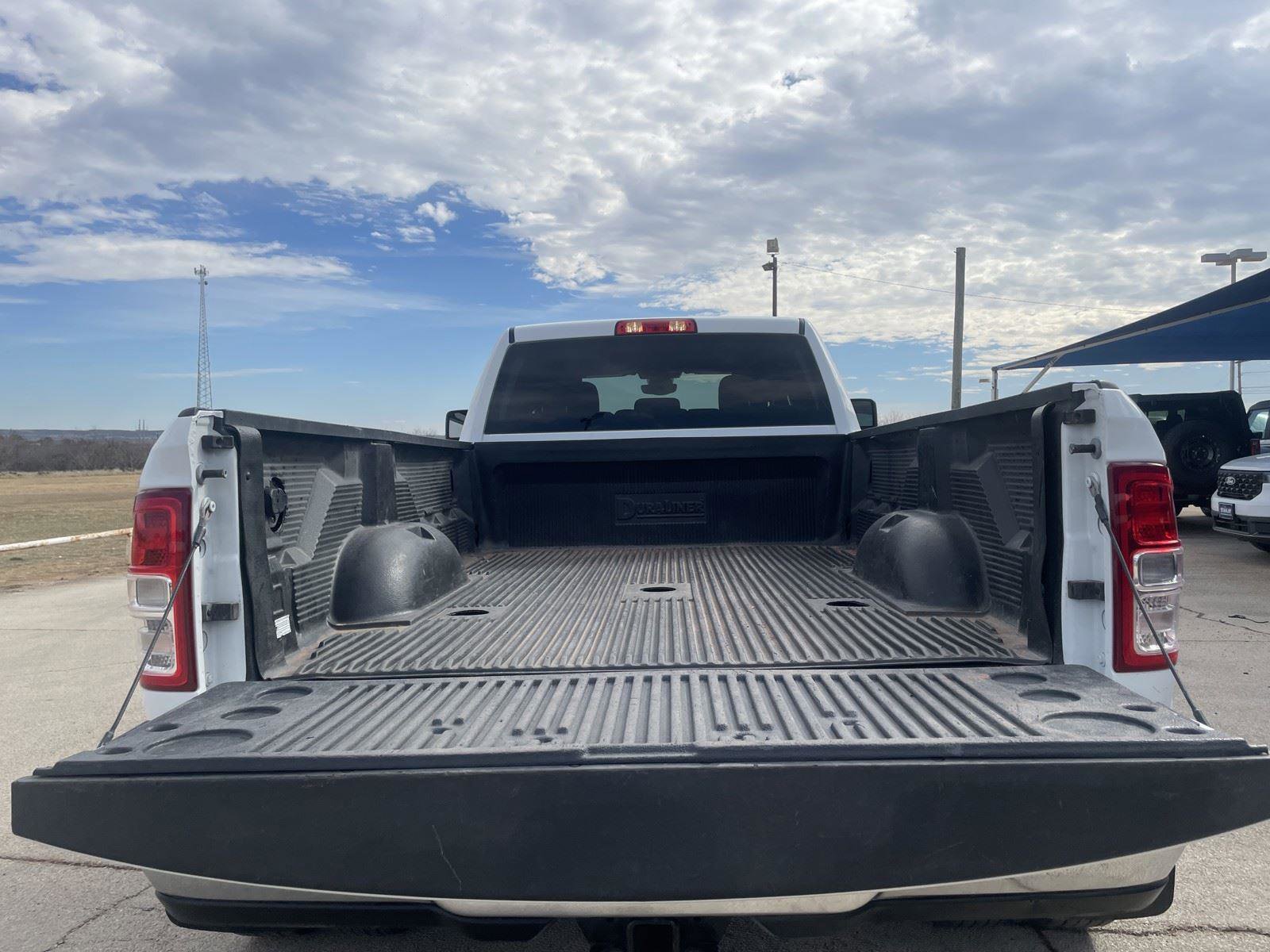 Used 2024 RAM 3500 Big Horn image 25