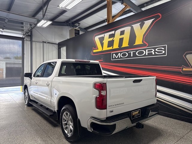 Used 2021 Chevrolet Silverado 1500 LT w/ Bed Protection Package image 18