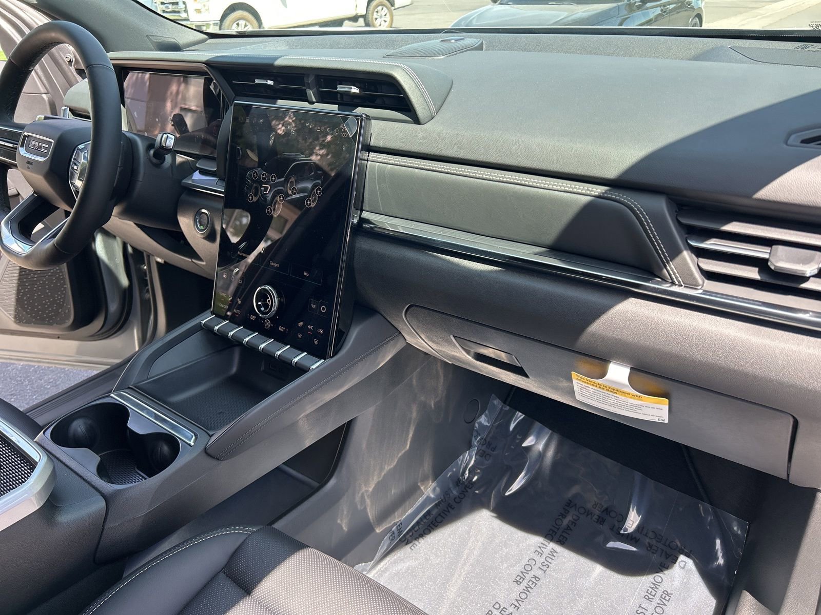 New 2026 GMC Terrain Elevation w/ Elevation Premium Package image 25