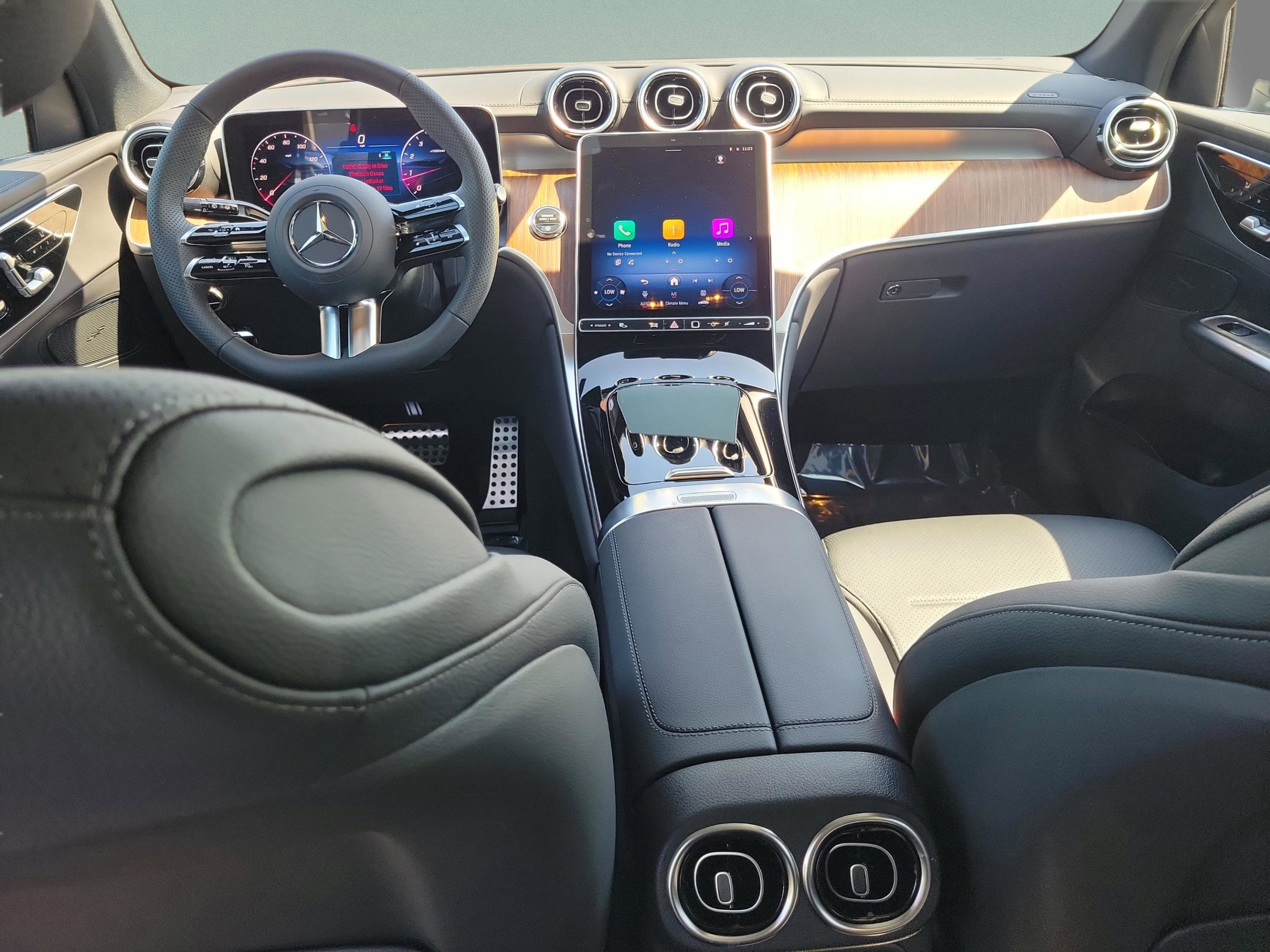 Certified 2026 Mercedes-Benz GLC 300 4MATIC image 8