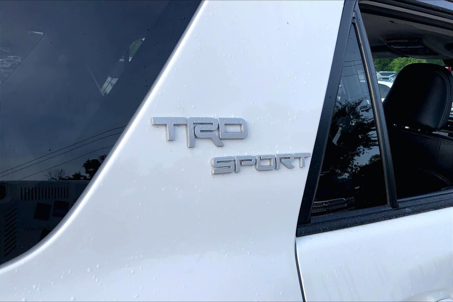 Used 2024 Toyota 4Runner TRD Sport AWD/4WD image 10