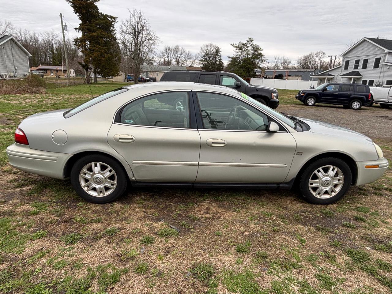 Used 2005 Mercury Sable LS image 4